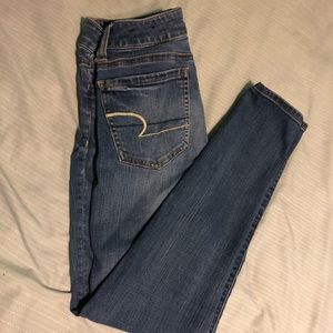 Short American Eagle skinny jeans